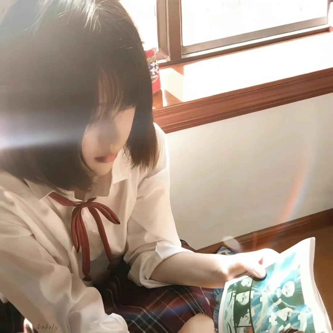 蒙面纱的男子